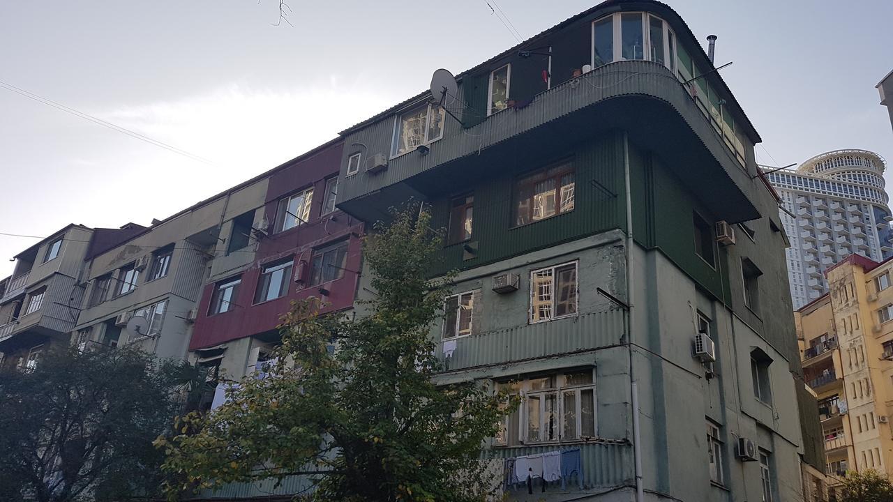 Батуми, 5 Комнатная Εξωτερικό φωτογραφία